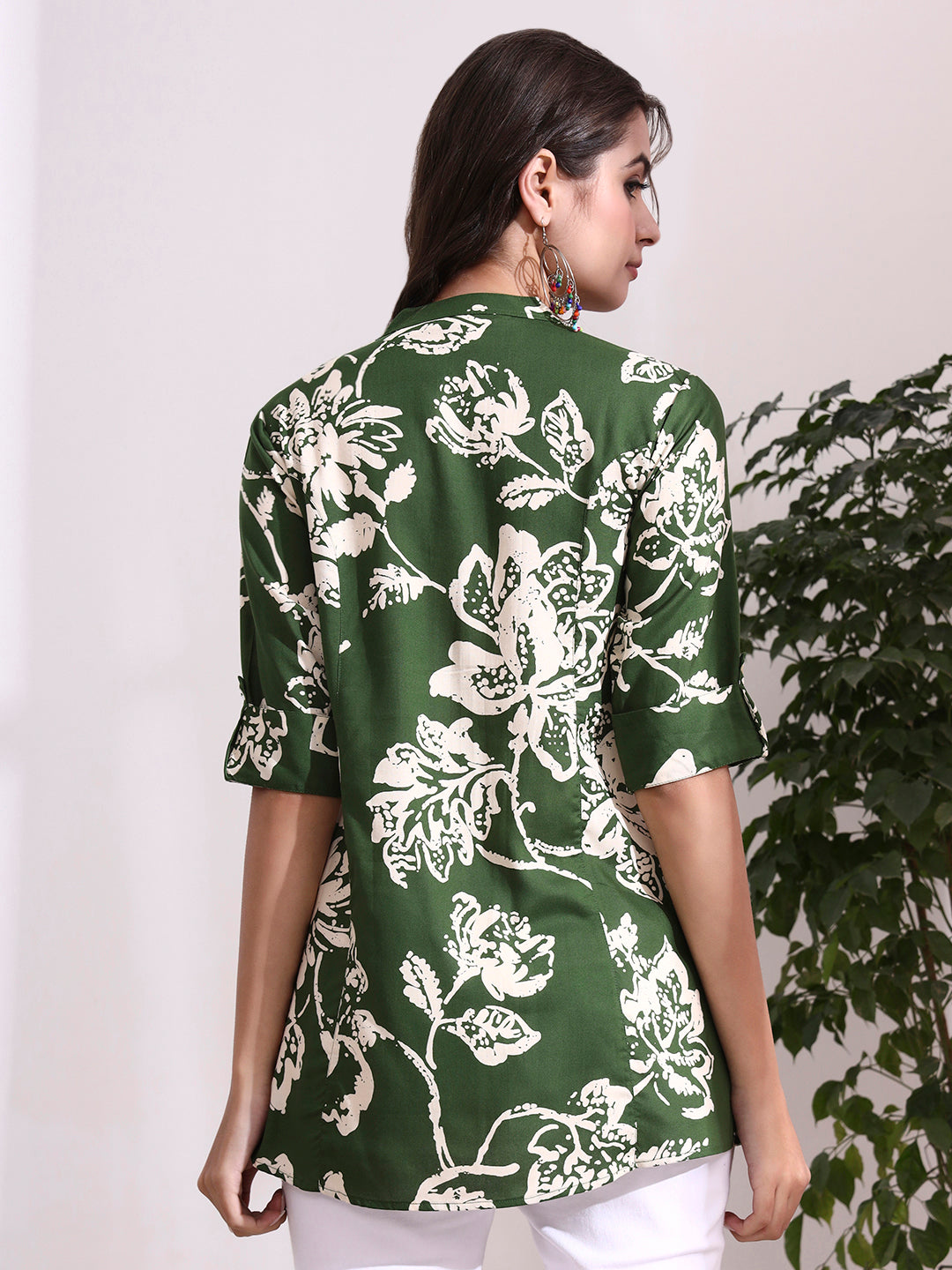 Divena Green Mandarin Coller Roll Up Sleeves Viscose Rayon Top