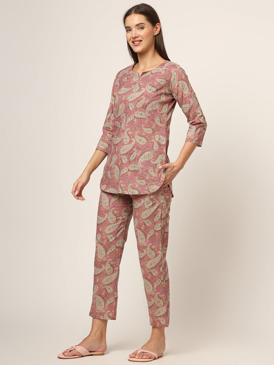 Divena Pink Floral Print Cotton Regular Fit Night Suit