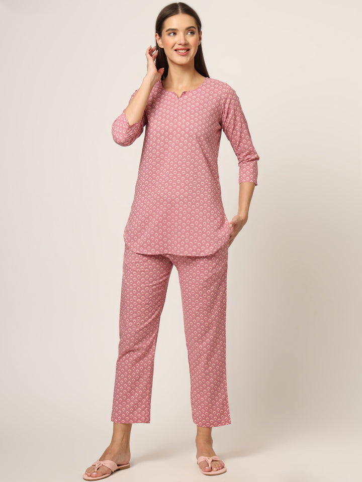 Divena Pink Floral Print Cotton Regular Fit Night Suit