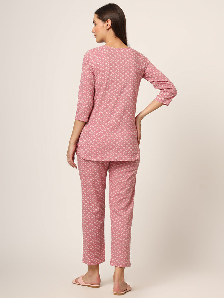 Divena Pink Floral Print Cotton Regular Fit Night Suit