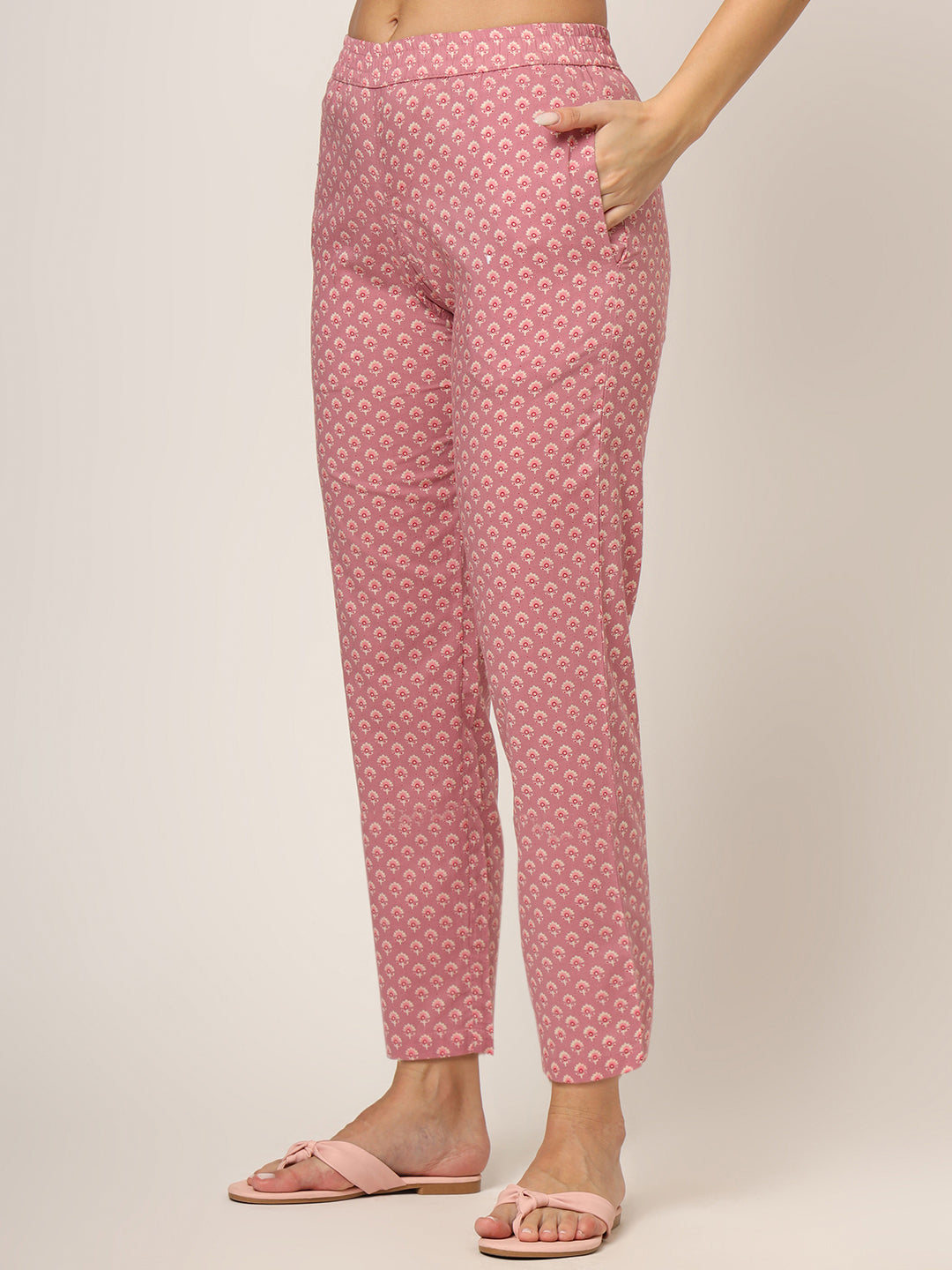 Divena Pink Floral Print Cotton Regular Fit Night Suit