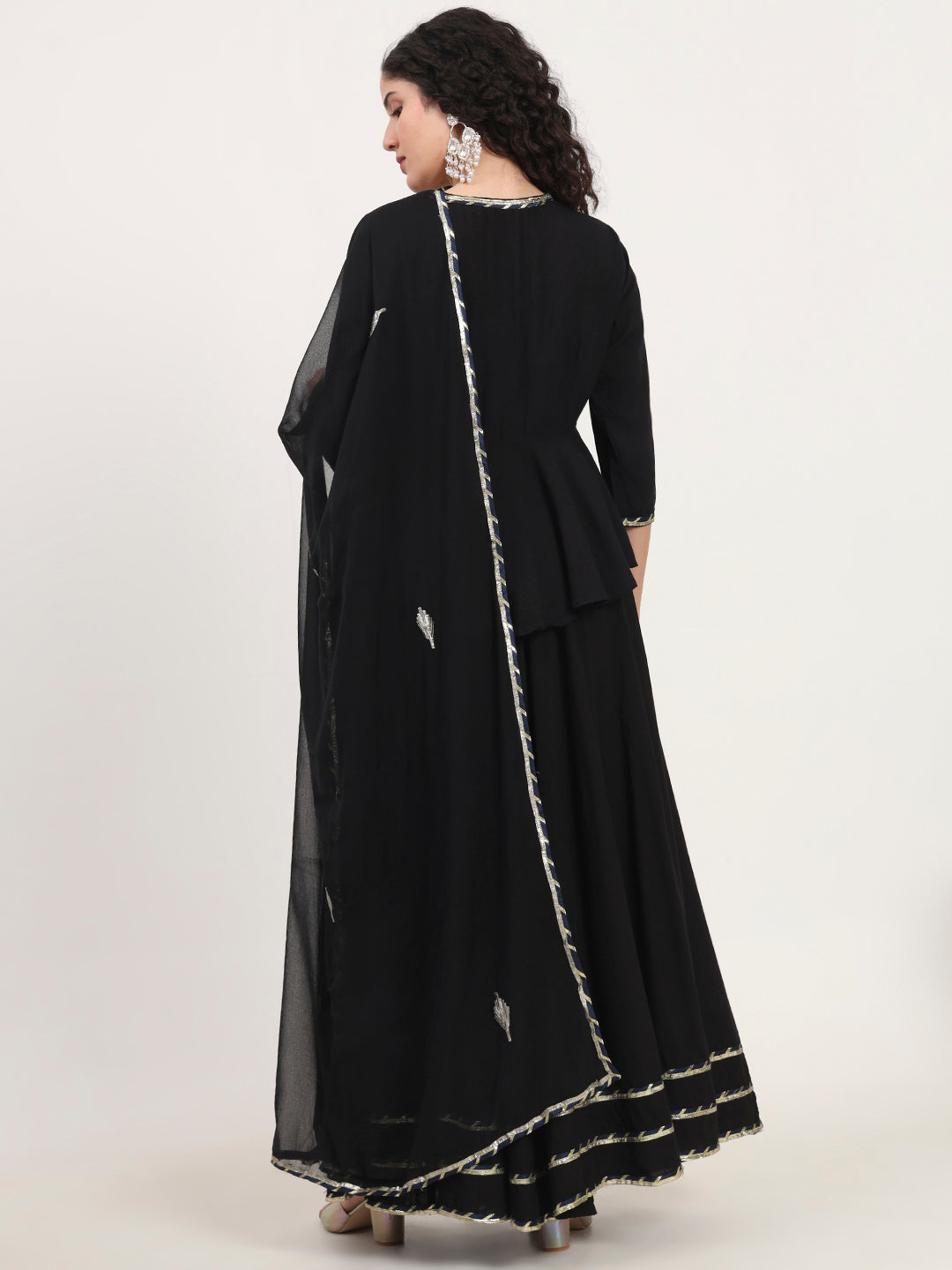 Divena Back Gota Hand Work lehenga dupatta set