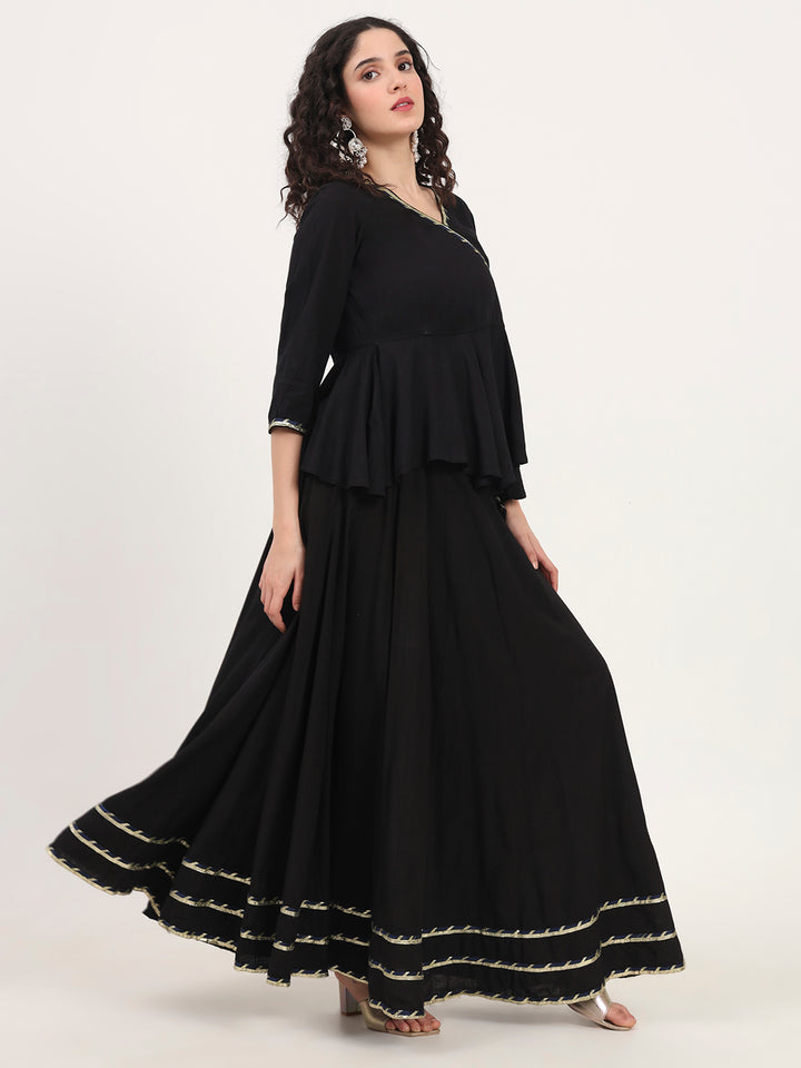 Divena Back Gota Hand Work lehenga dupatta set