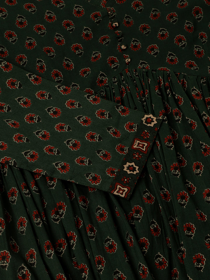 Green Floral Print Cotton Kurta set with Dupatta