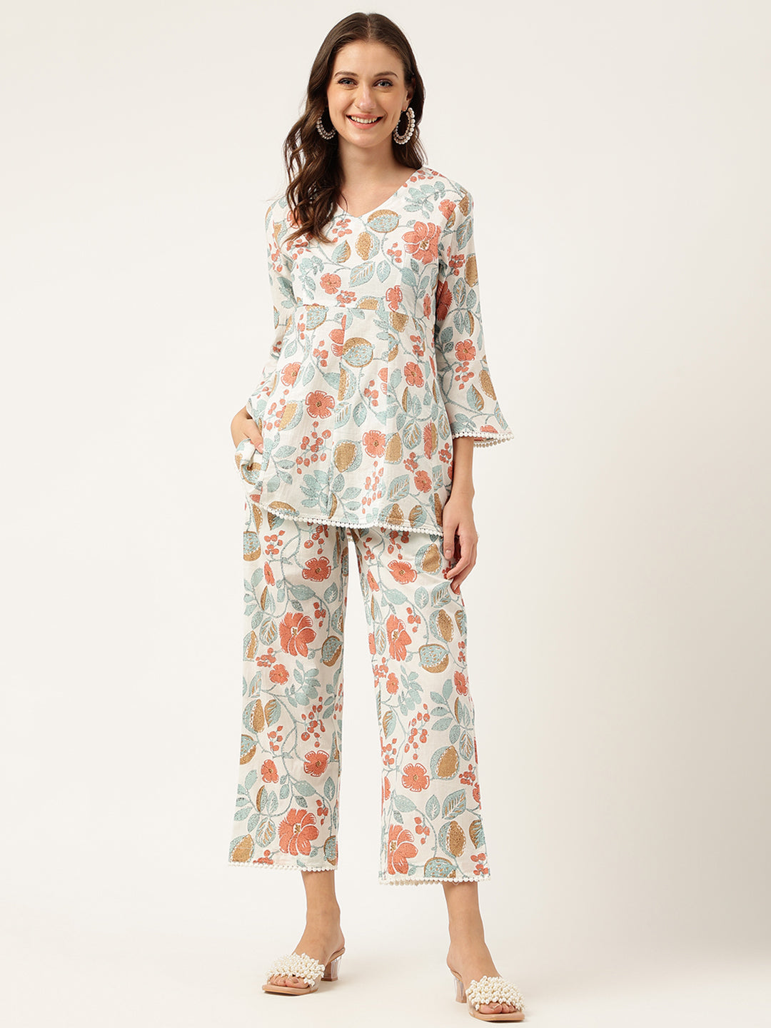 Women Floral Printed Pure Cotton Tunic With Trousers — view 1