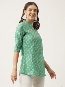 Divena See green Bandhani Printed Muslin Fold Sleeve top