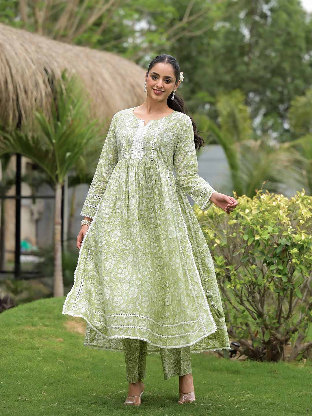 Green Floral Print Cotton Nyra Cut Kurta Pant Set — view 1
