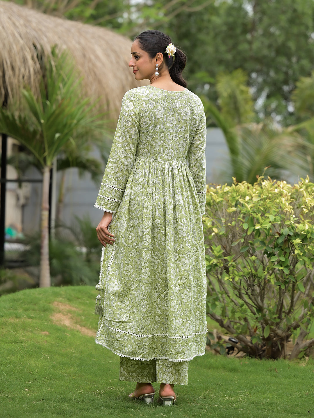 Divena Green Floral Print Cotton Nyra Cut Kurta Pant Set