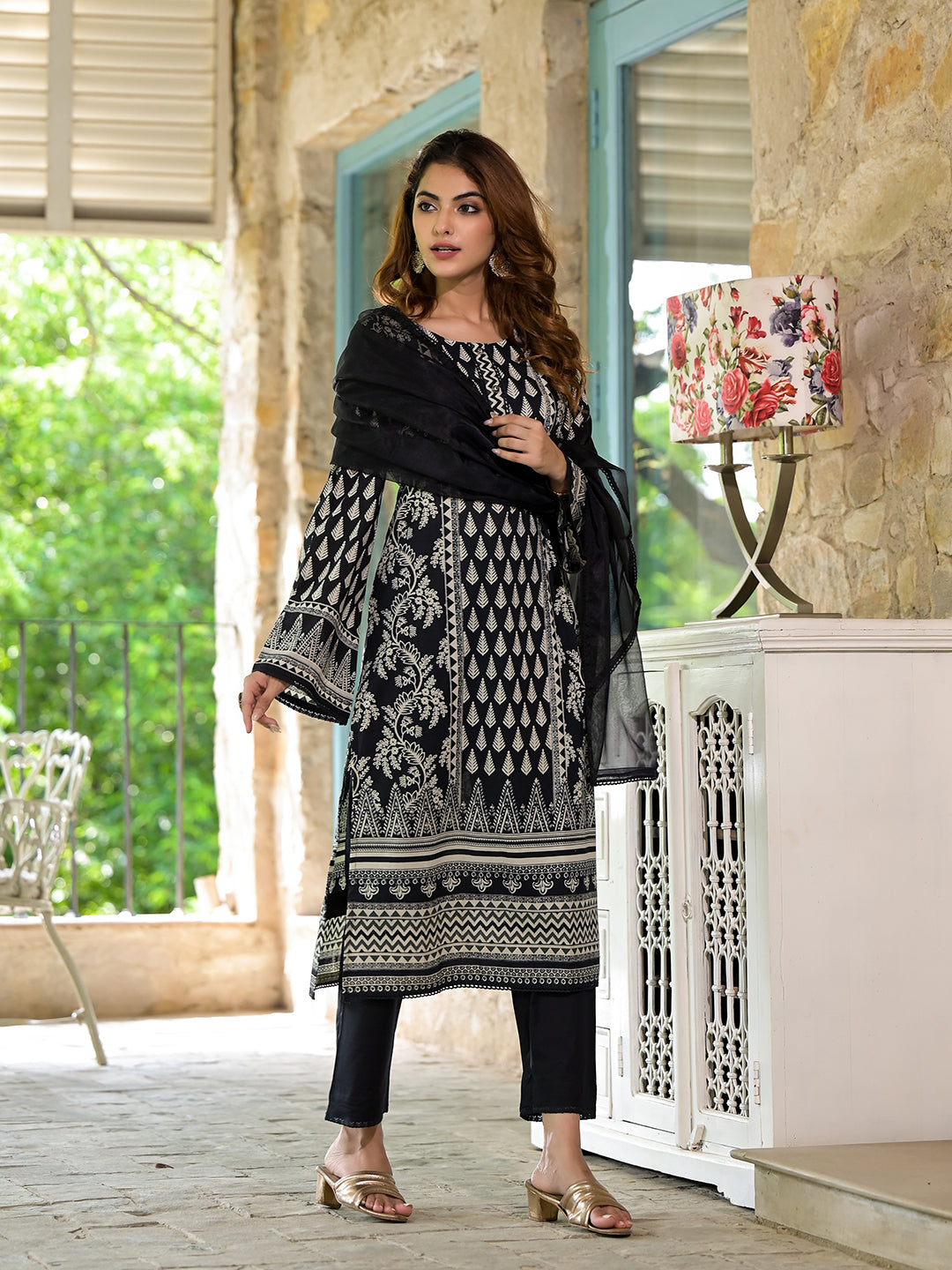 Black Cotton Straight Fit Knee Long Kurta Set for Women — view 1
