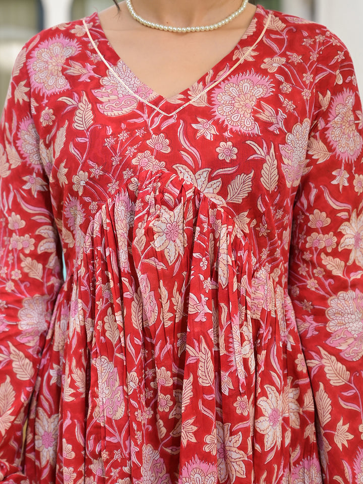 Divena Floral Printed Red Cotton Alia Cut Kurta Set for women