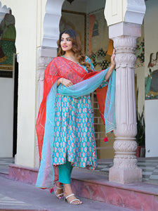 Divena Turquoise blue Floral Muslin Printed Kurta Pand with Dupatta