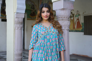 Divena Turquoise blue Floral Muslin Printed Kurta Pand with Dupatta