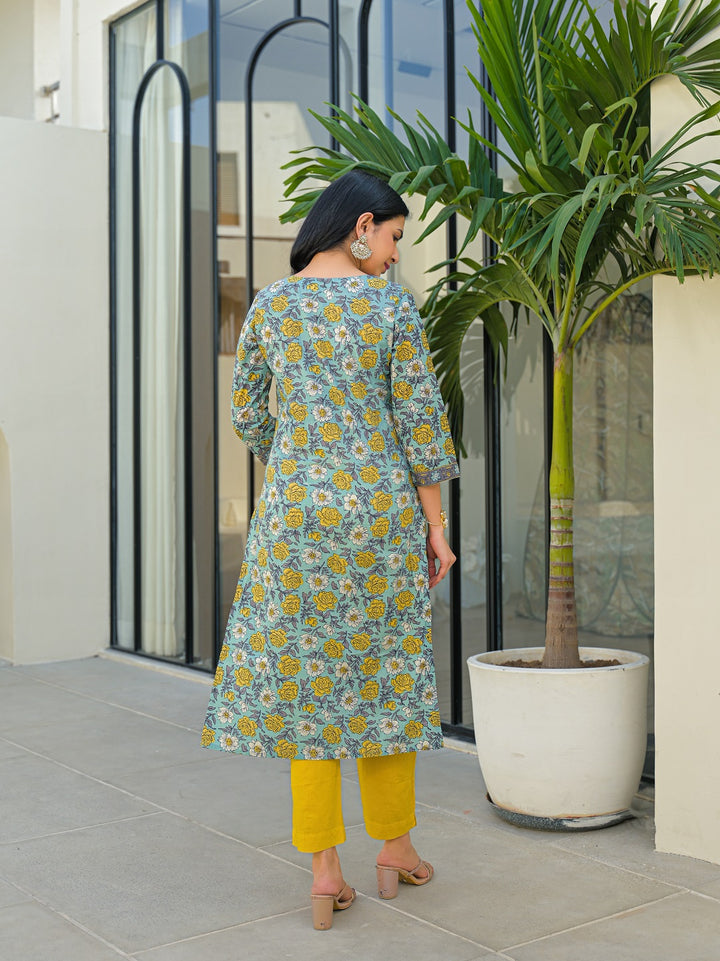 Divena Sky Blue Round Neck Straight Cotton Kurta Pant Set With Dupatta