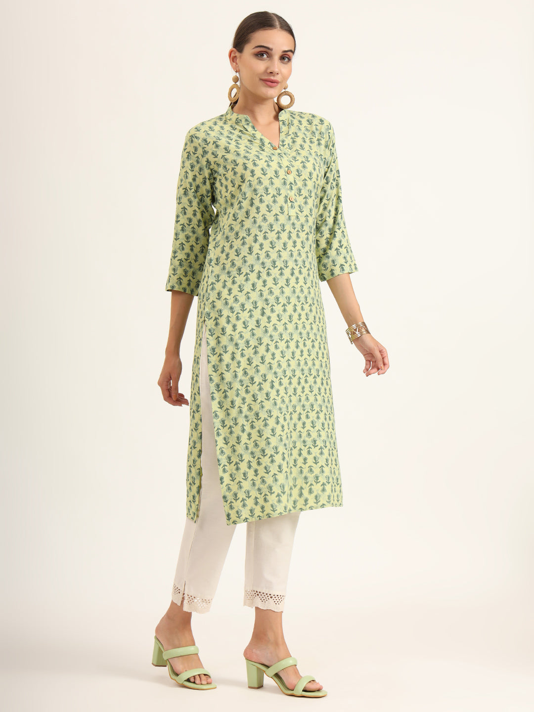 Divena Green Floral Print Pure Cotton Straight Kurta