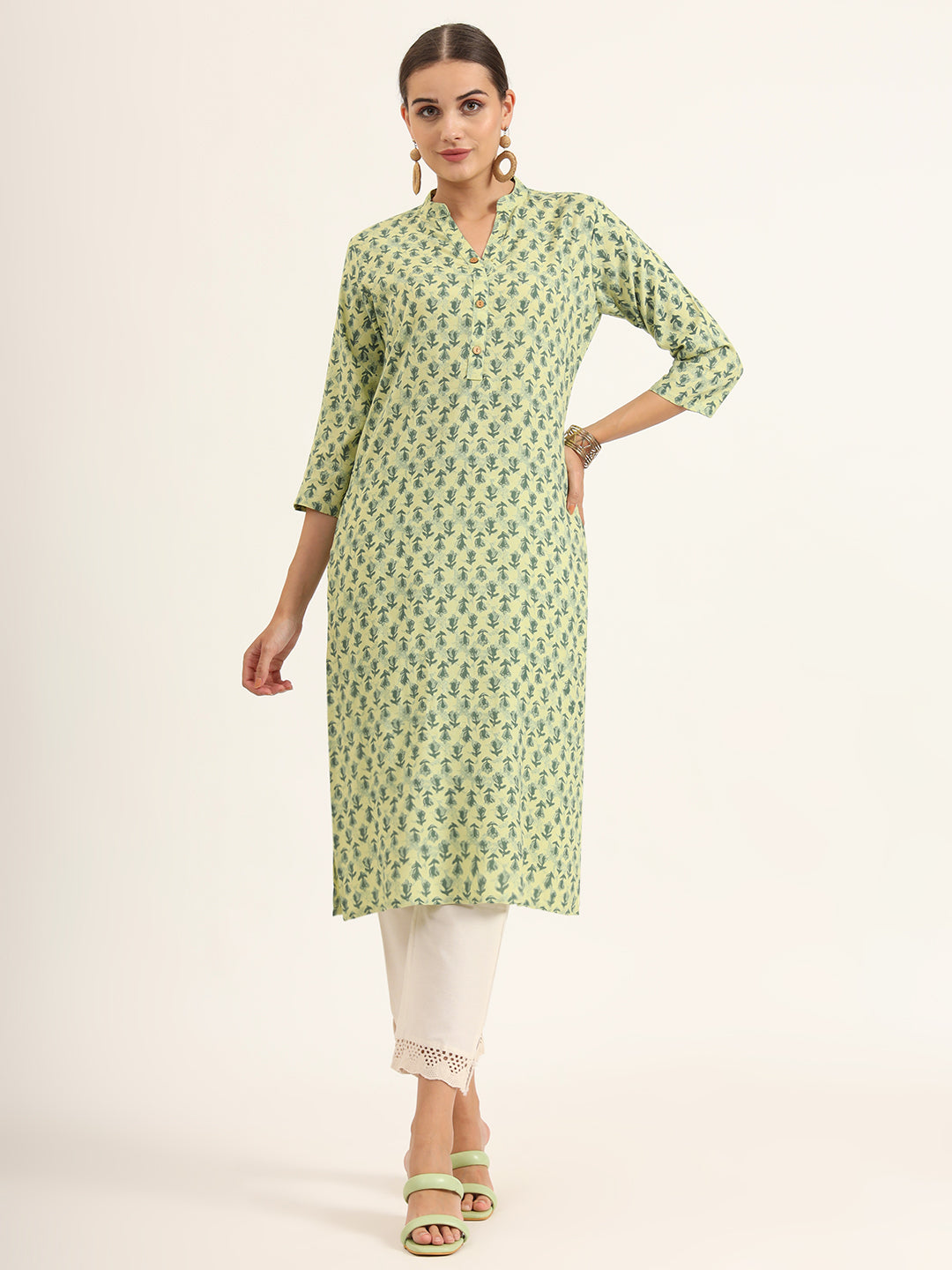 Divena Green Floral Print Pure Cotton Straight Kurta