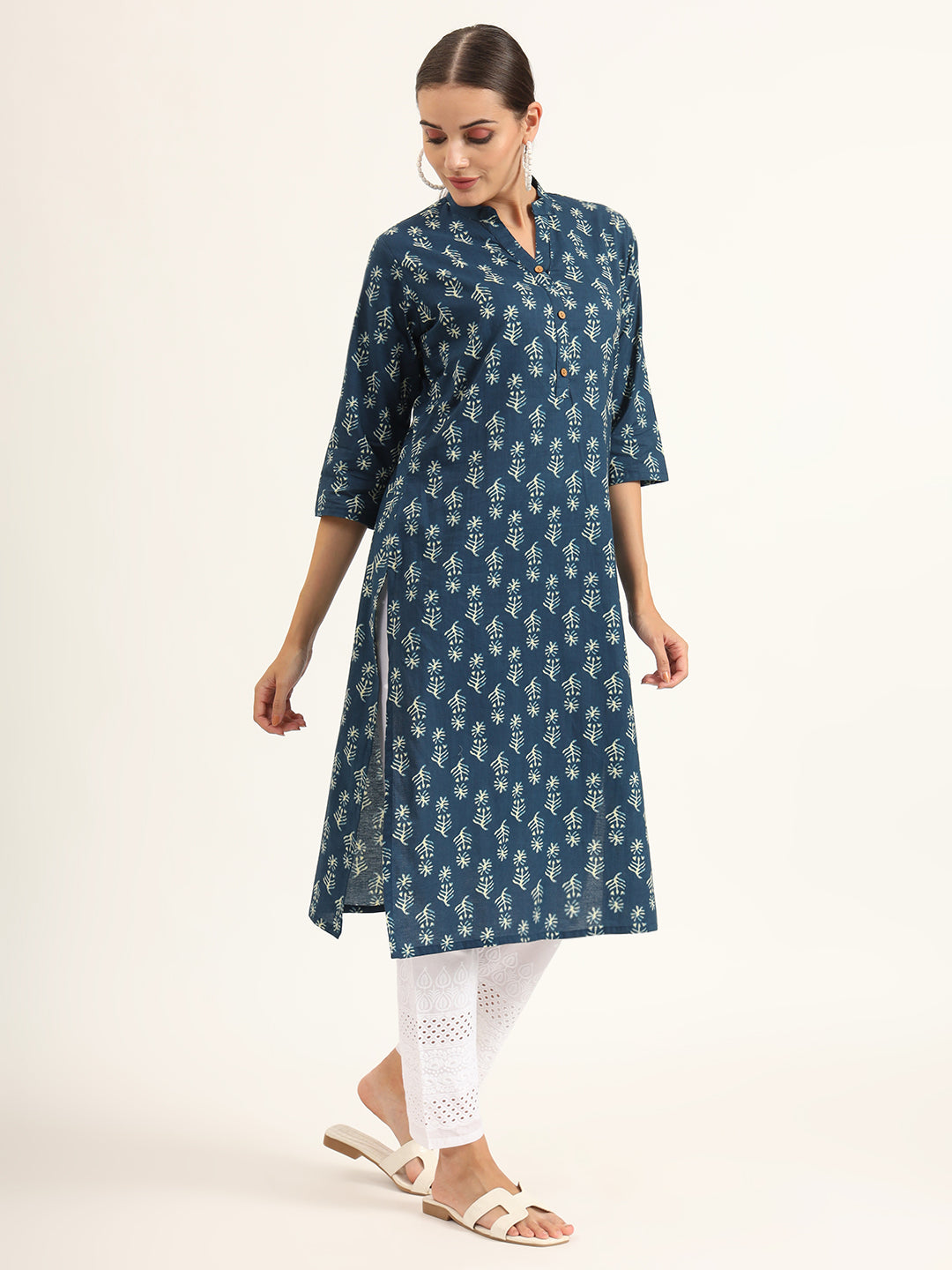 Divena Blue Floral Print Pure Cotton Straight Kurta