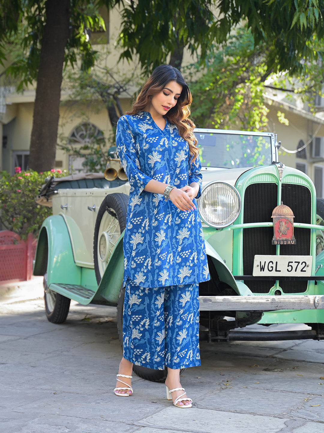 Divena Blue Floral Print Cotton Fabric Kurta with Pant