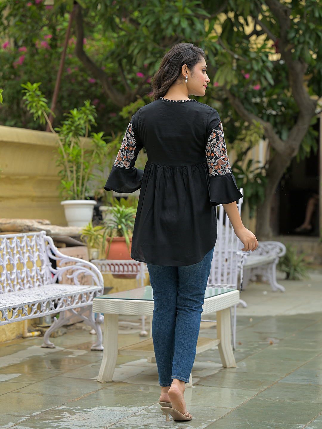 Divena Black Embroidary Rayon Curved Hemline Top