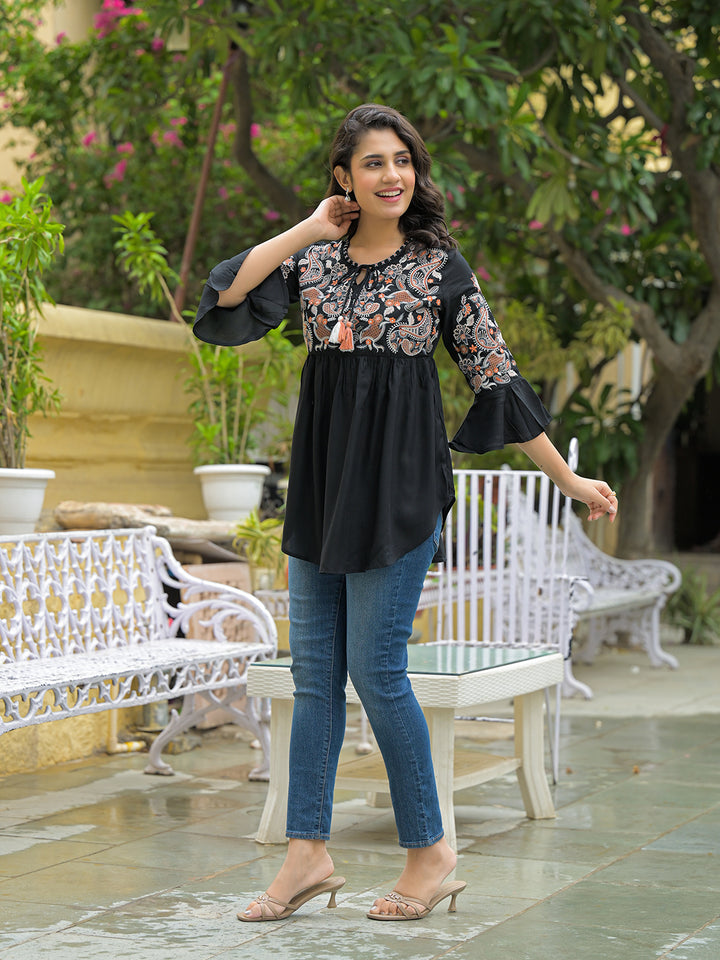 Divena Black Embroidary Rayon Curved Hemline Top