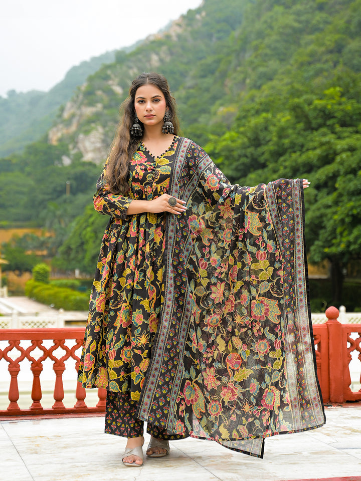 Divena Black Cotton Straight Kurta Pant With Dupatta