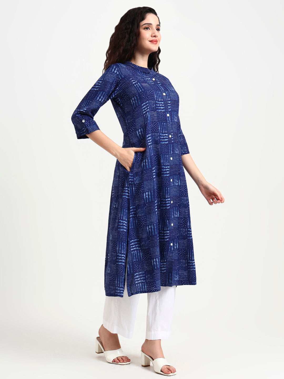 Divena Indigo Blue Geometric Print Rayon Kurta