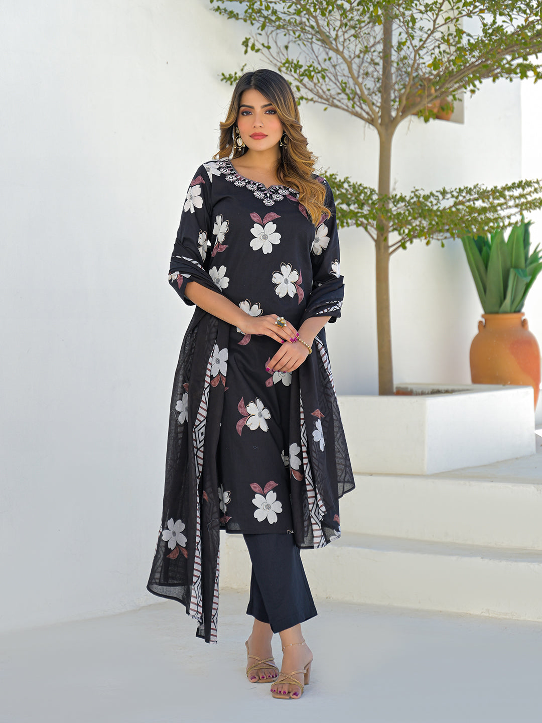 Divena Black Round Neck Floral Cotton Straight Kurta Pant Set With Dupatta