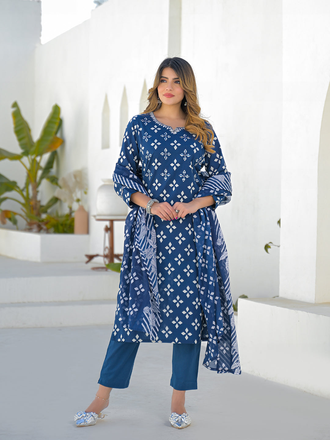 Divena Blue Round Neck Cotton Straight Kurta Pant Set With Dupatta