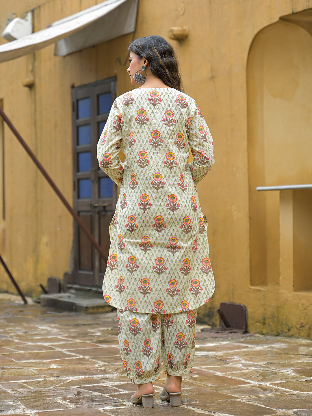 Divena Cream Floral Print Cotton Co-ords Sets