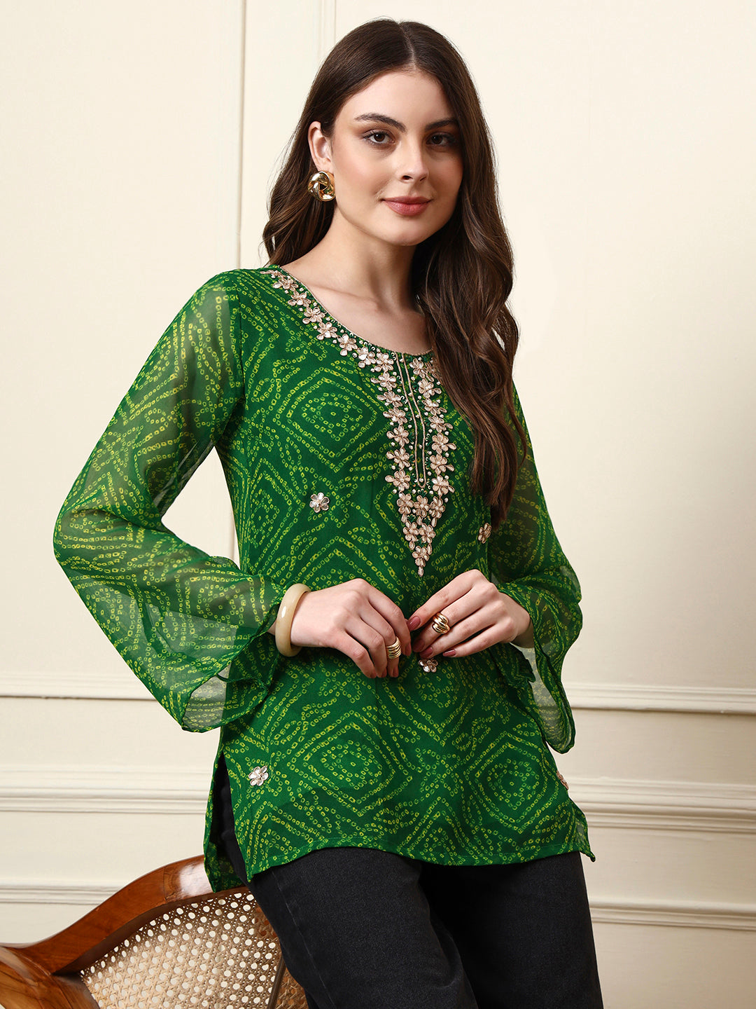 Divena Green Round Neck Georgette Bandhani Print Top