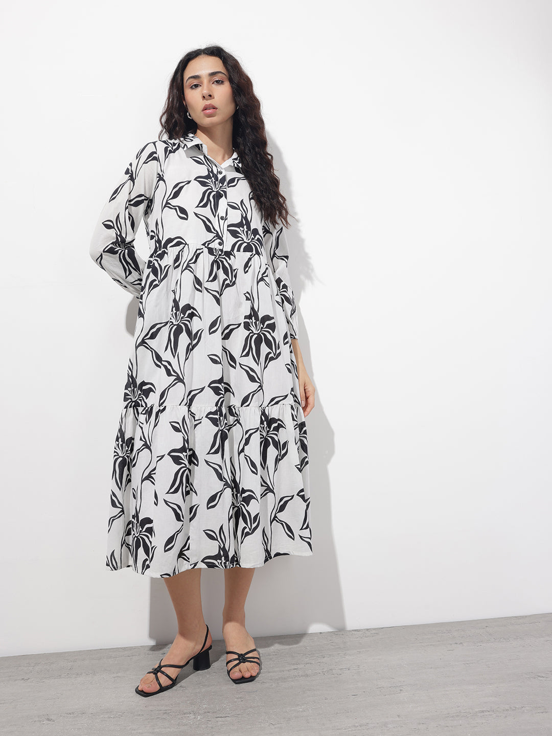 Divena White Shirt Coller Mulmul Linning Cotton Dress