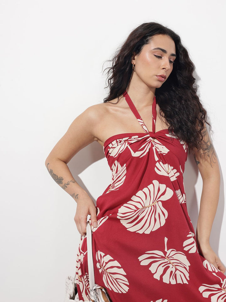 Divena Maroon Shoulder Strapes Fit & Flared Rayon Dress