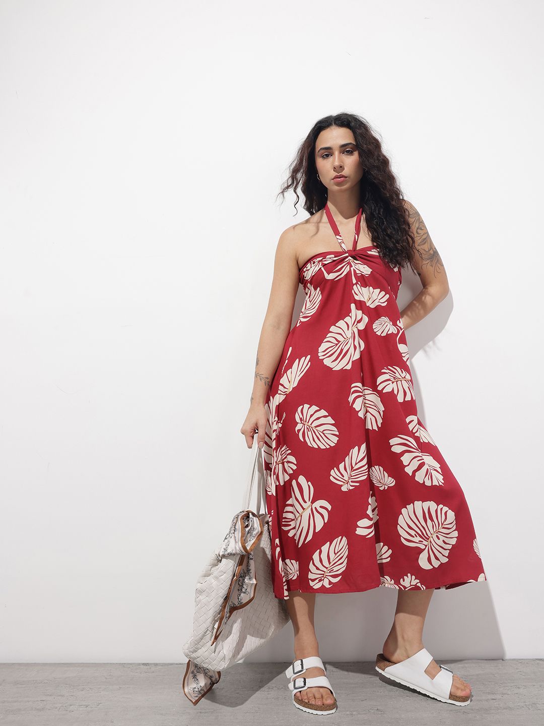 Divena Maroon Shoulder Strapes Fit & Flared Rayon Dress