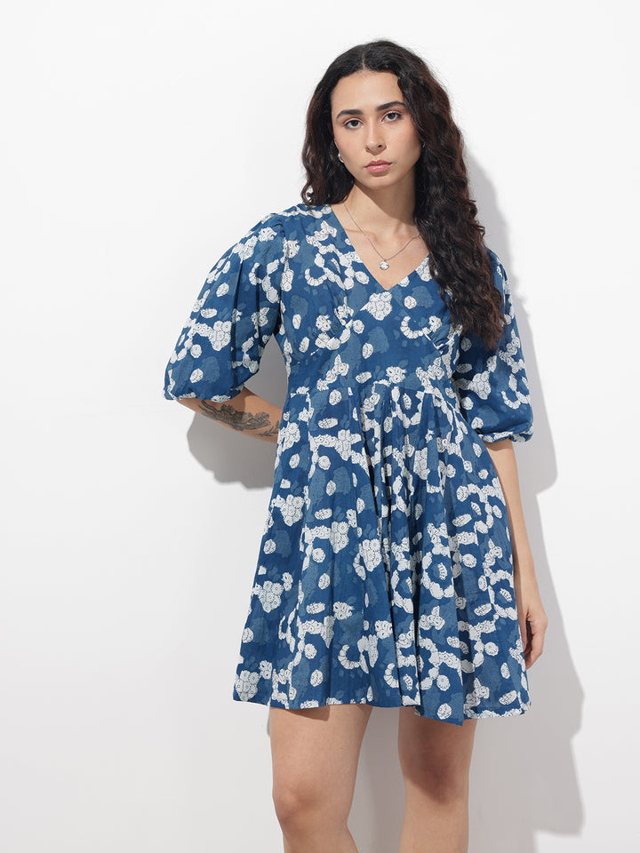 Divena Blue V-Neck Short Bell Sleeves Mini Cotton Dress