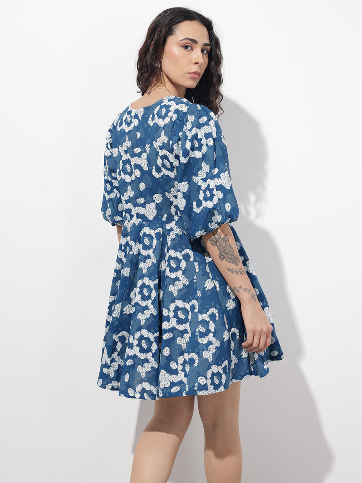 Divena Blue V-Neck Short Bell Sleeves Mini Cotton Dress