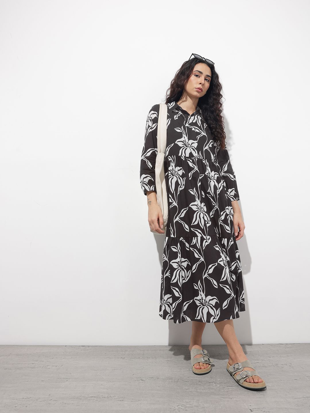 Divena Black Shirt Coller Mulmul Linning Cotton Dress