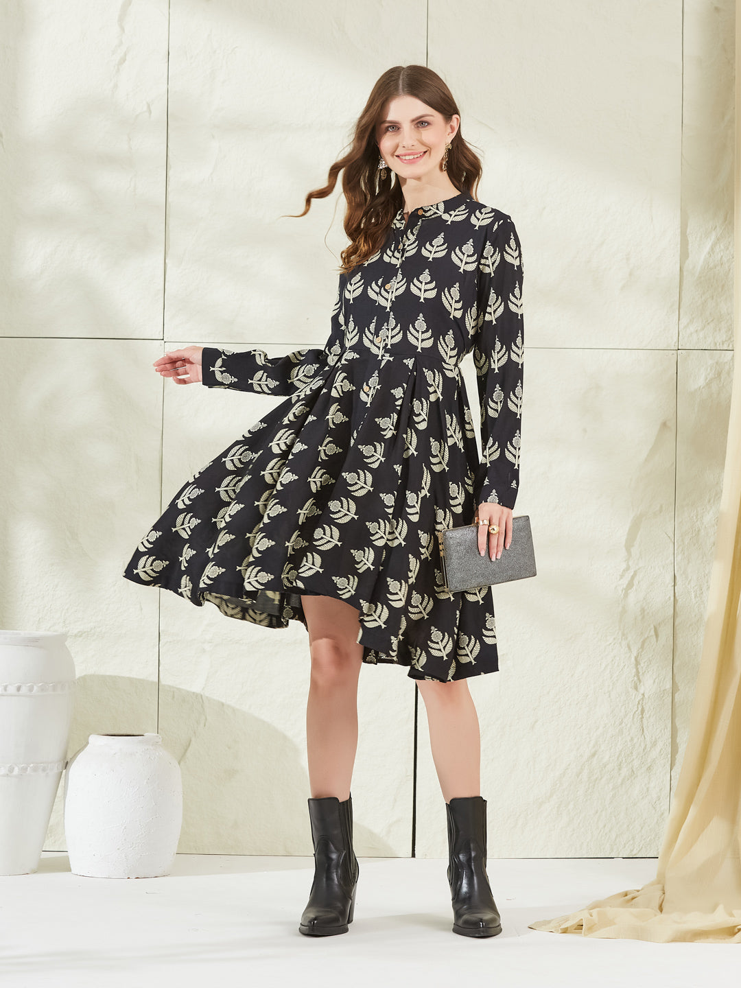 Divena Black Rayon Boat Neck Knee Length Dress