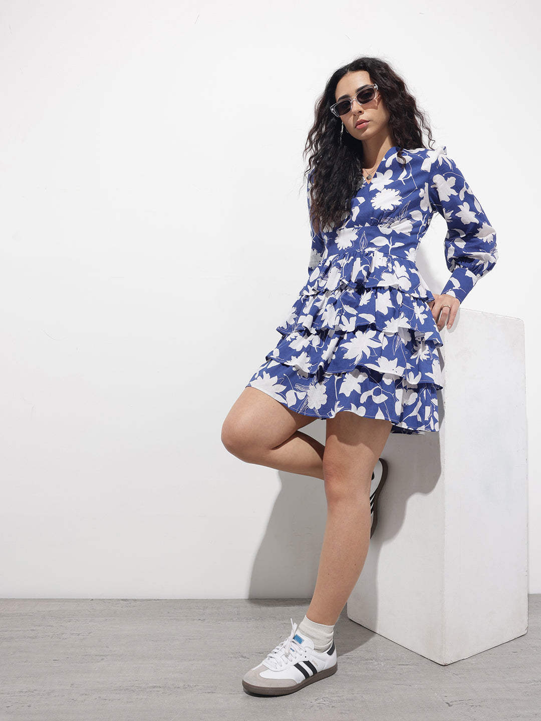 Divena Blue V-Neck Cotton Midi Dress