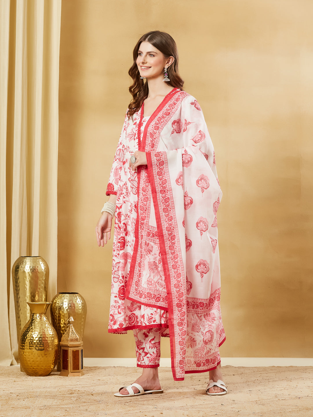Divena White Floral Cotton Anarkali Kurta Sets With Dupatta