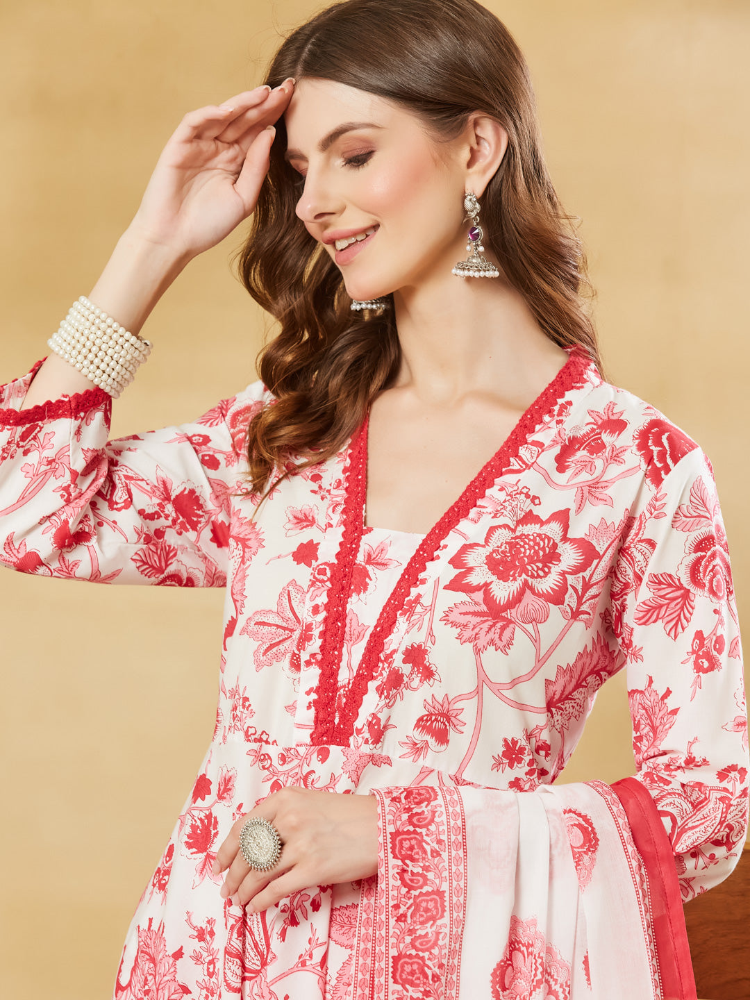 Divena White Floral Cotton Anarkali Kurta Sets With Dupatta