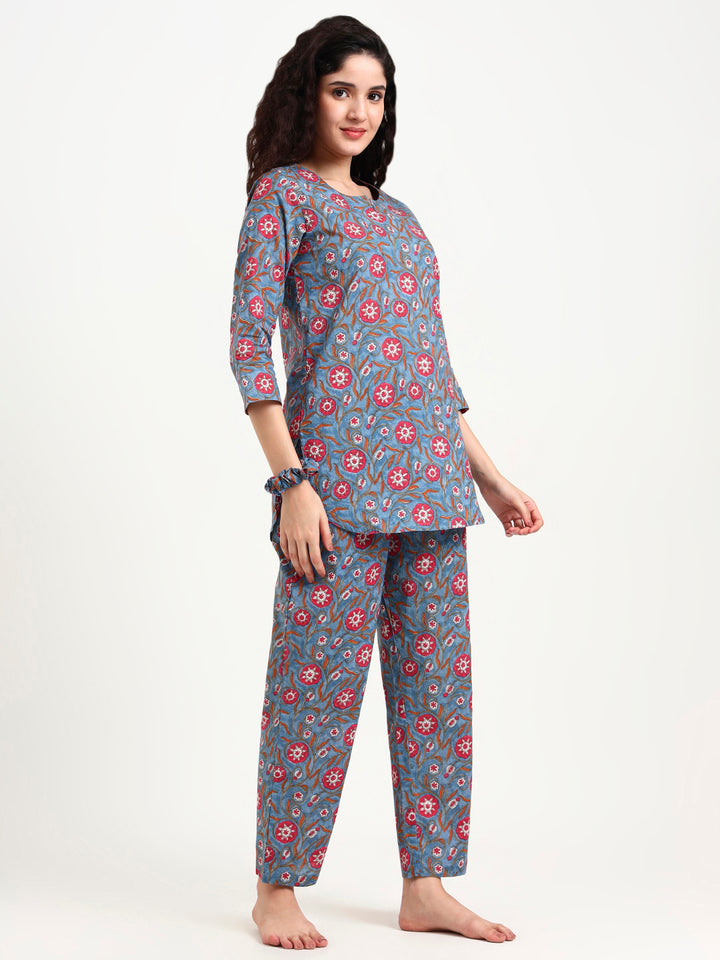 Divena Blue Floral Print Cotton Night Suit