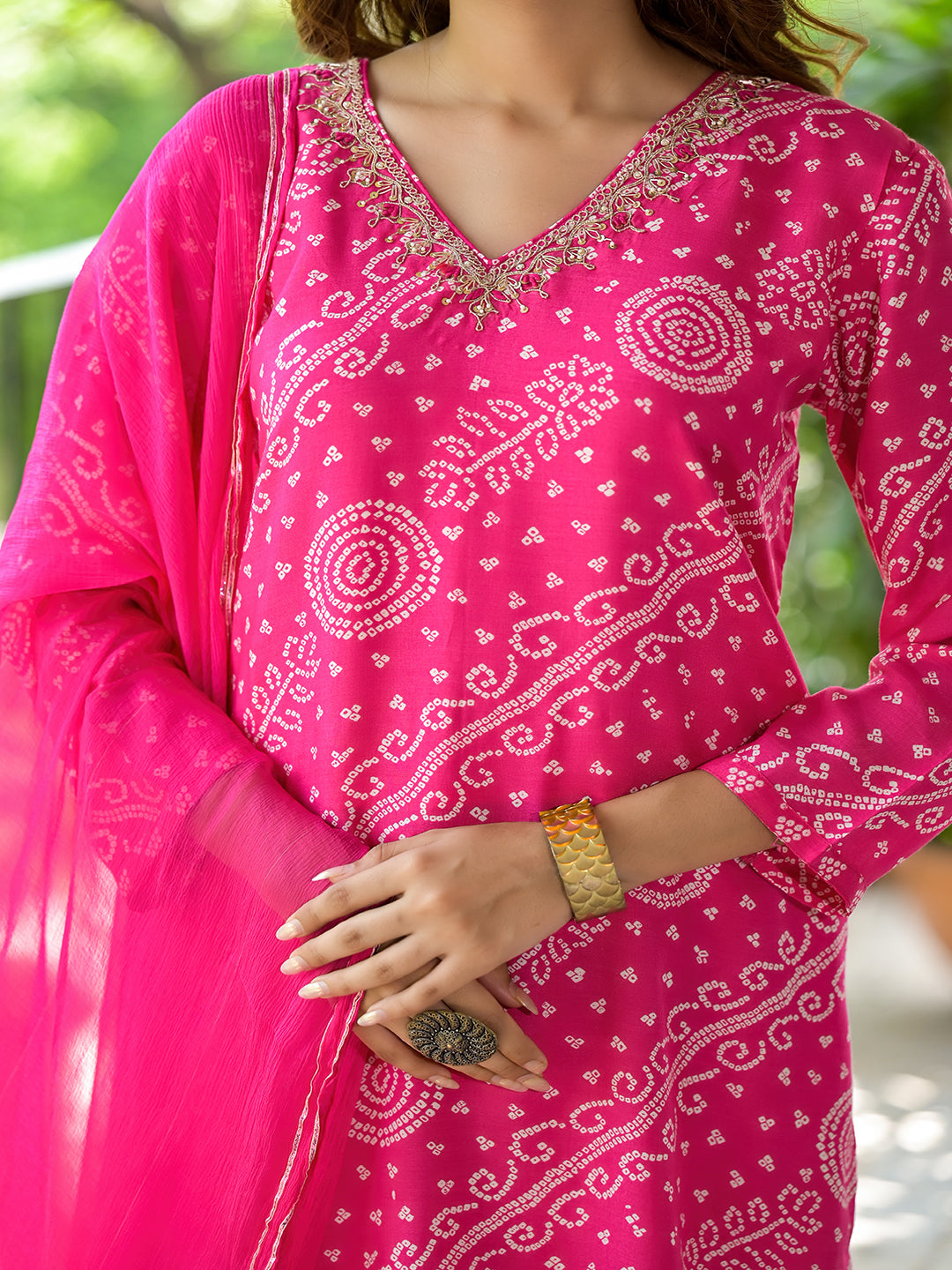 Divena Pink Bandhni Printed Zari Work Muslin Kurta Set