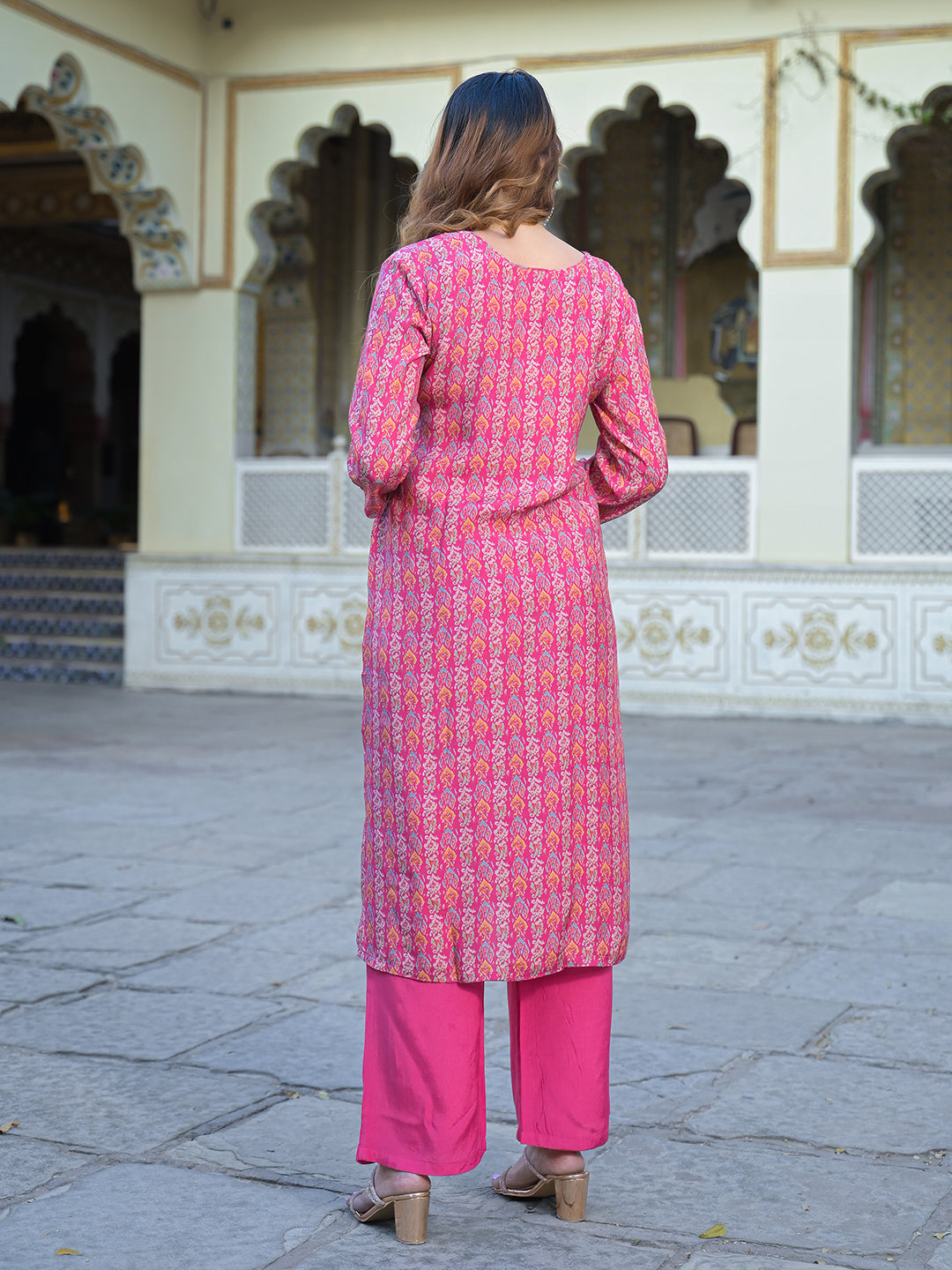 Divena Pink Floral Printed Muslin Straight Kurta Pant with Dupatta