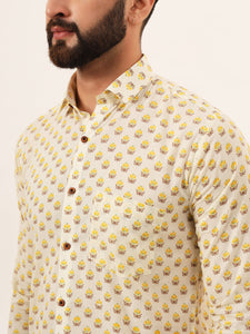 MILLENNIAL MEN Yellow Floral Print Pure Cotton Regular Fit Casual Full Sleeve