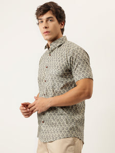 Millennial Men Green Printed Cotton Half Sleeve Shirts