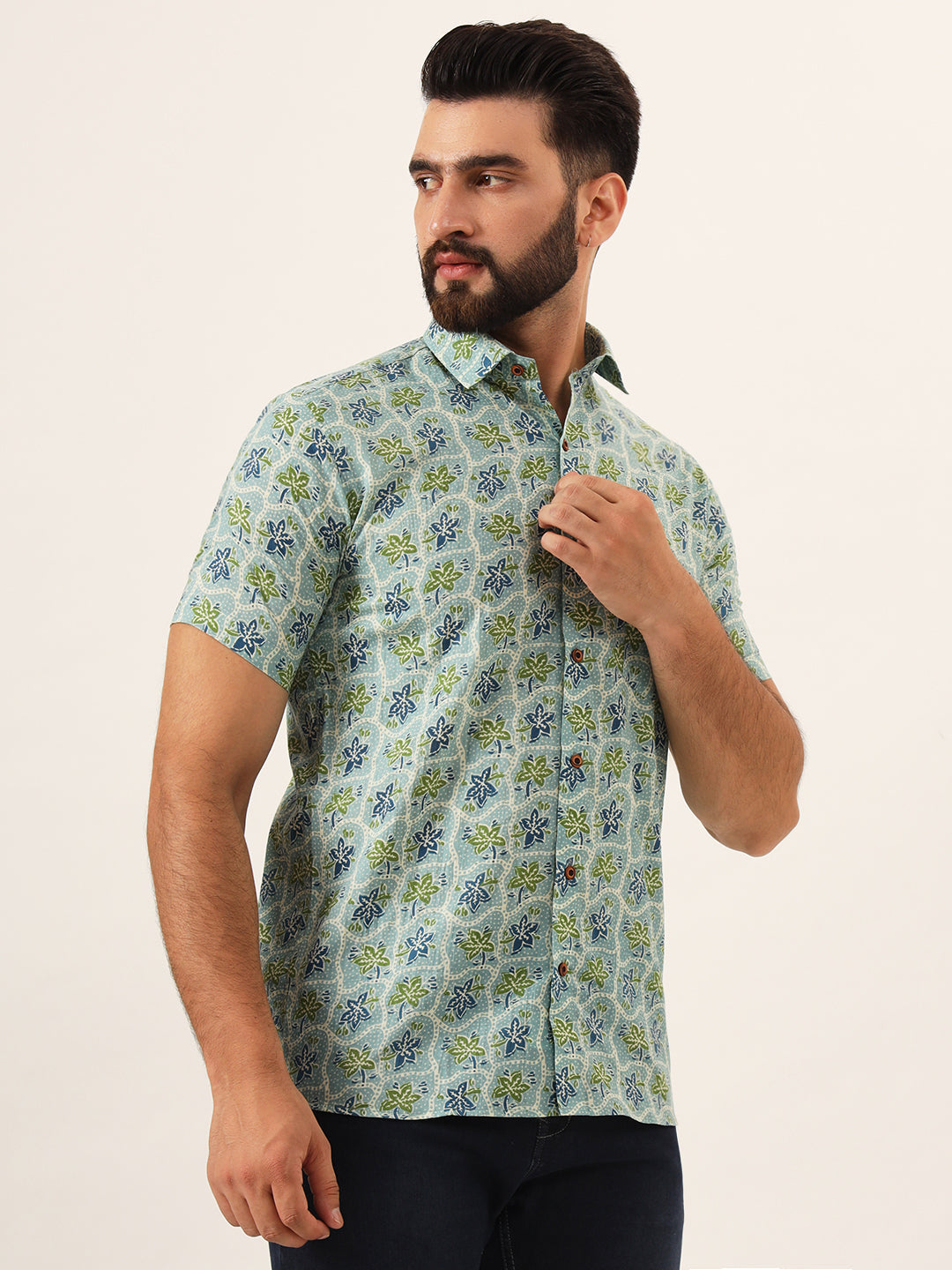 MILLENNIAL MEN Green Floral Print Pure Cotton Regular Fit Casual Half Sleeve