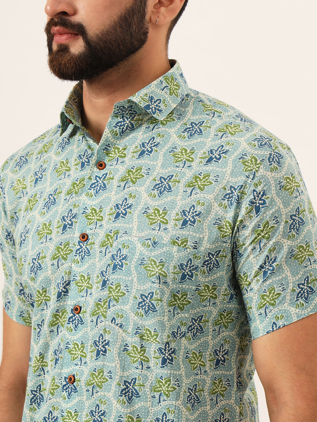 MILLENNIAL MEN Green Floral Print Pure Cotton Regular Fit Casual Shirt