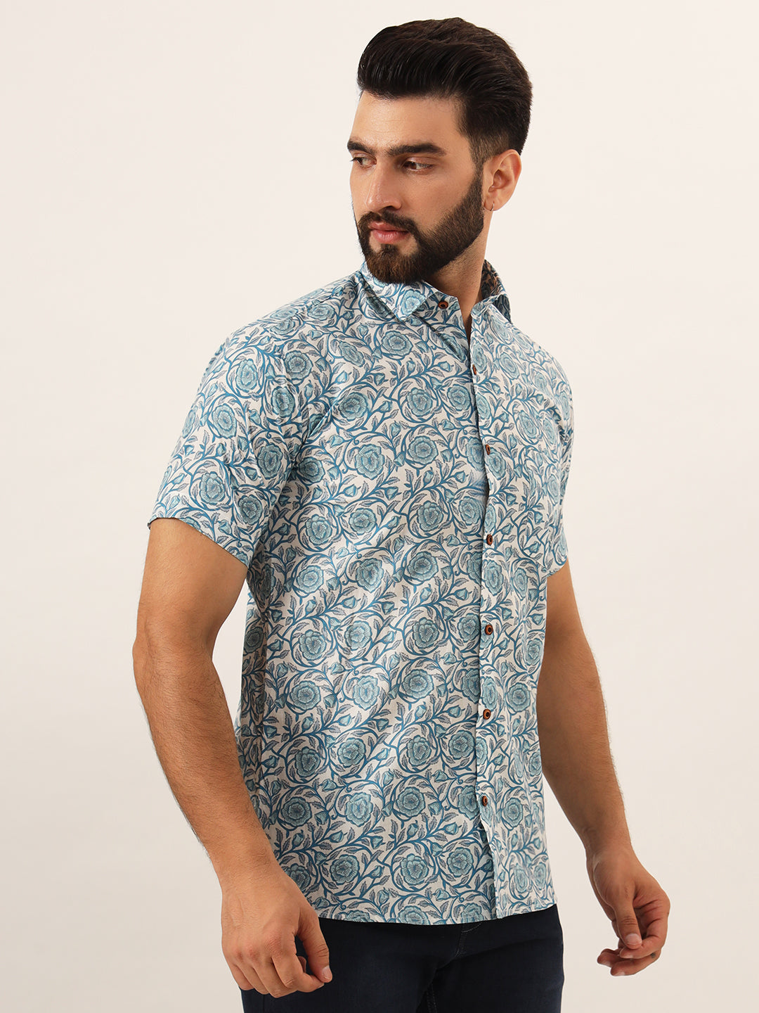 MILLENNIAL MEN Sky Blue Floral Print Pure Cotton Regular Fit Casual Half Sleeve