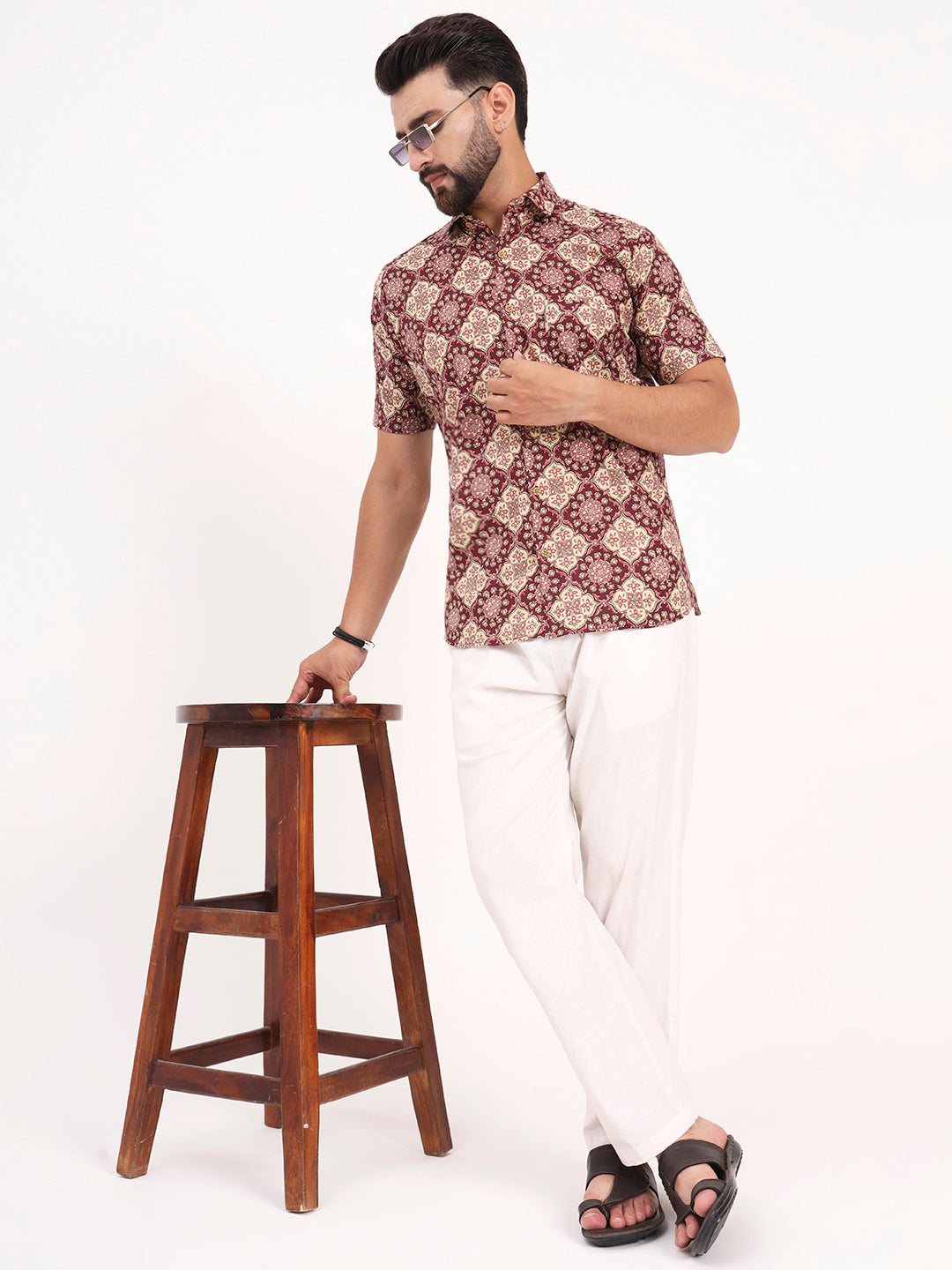 MILLENNIAL MEN Maroon Floral Printed Half Sleeves Shirt