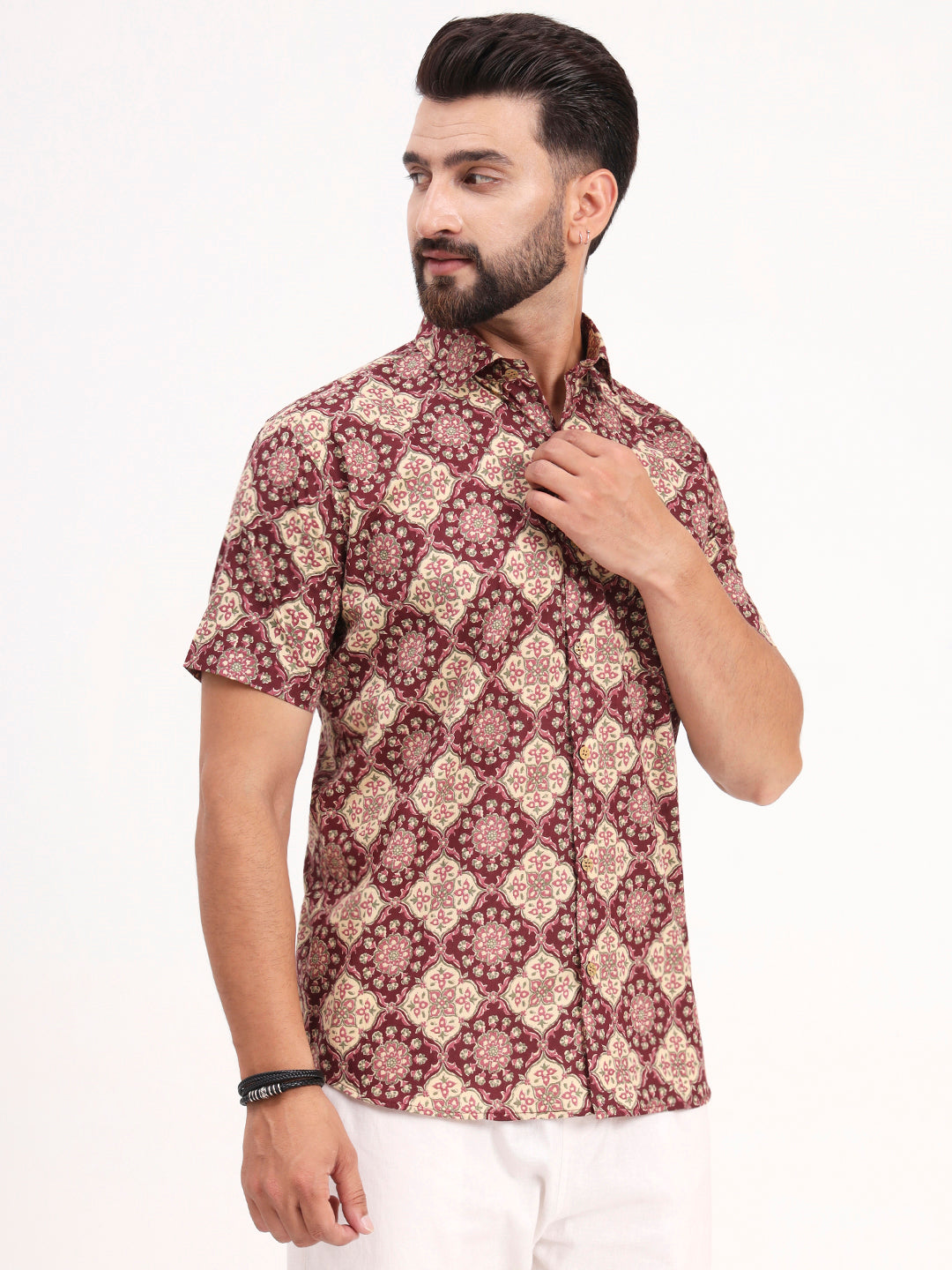 MILLENNIAL MEN Maroon Floral Printed Half Sleeves Shirt