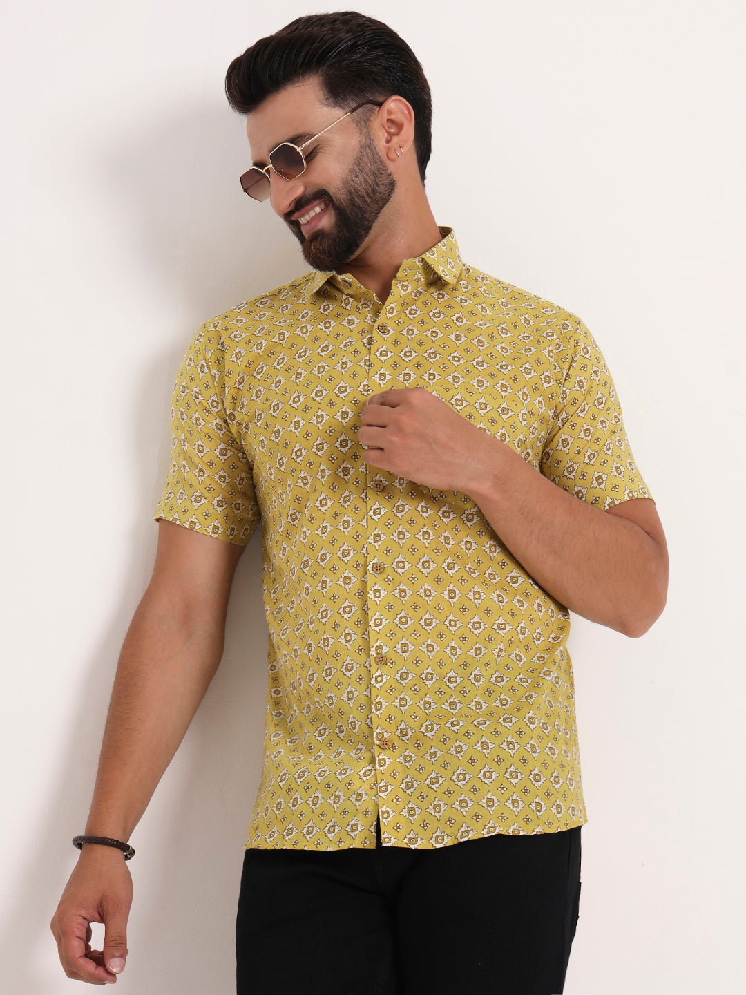 MILLENNIAL MEN Yellow Abstract Printed Half Sleeves Shirt